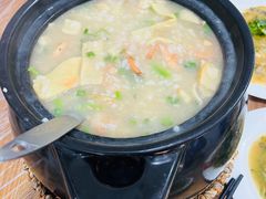 -皮蛋弟砂锅店(总店)