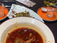 -川流不息·地道川菜·小龙虾(松东路店)