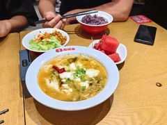 -南城香·饭香串香馄饨香(青年路店)