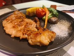 -清漫·派对音乐餐吧(市桥店)