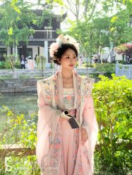 -洛水阁·汉服妆造体验馆(山塘街店)