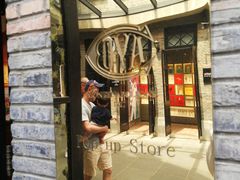 门面-COVA(新天地Xintiandi店)