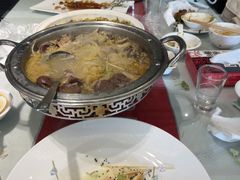 -吴记酱骨炖菜馆(康安路店)