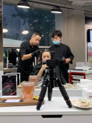 -变画·发型STUDIO