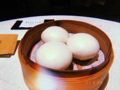 奶皇流沙包-御宝轩(益丰·外滩源店)