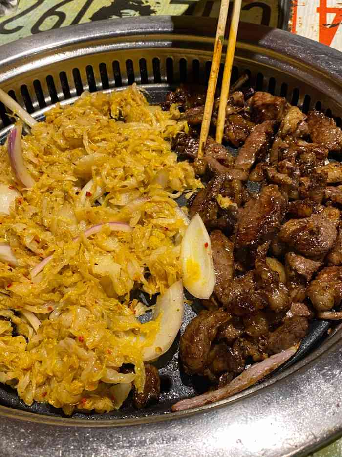 马家齐市家庭烤肉-"外地的同学来哈尔滨玩,带她们感受一下正宗.