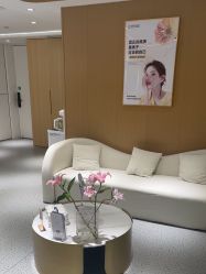 -康美贞·痘肌养护管理中心