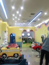 -爆米花儿童美发乐园