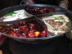-白乐天毛肚火锅馆(南滨路店)