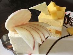 次日甜品双拼-OLD TREE老树咖啡·西餐厅(台山人工湖店)