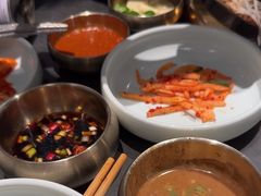 -韩白山·朝鲜族烤牛肉·酱蟹(长宁龙之梦店)