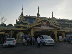 -ခြောက်ထပ်ကြီးရွှေသာလျောင်းဘုရားကြီး