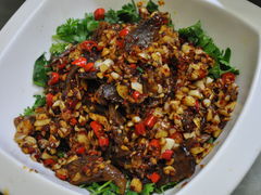 独一佳老胡湘菜馆-蒜香牛肉-独一佳老胡湘菜馆(矿山路店)