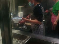 -魏旺湖北正宗牛肉面(硚口公园店)