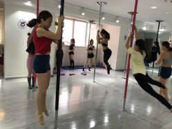 -柯宏＆雅婷塑形钢管舞蹈