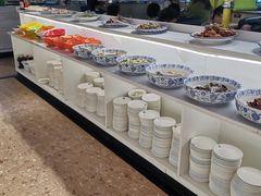 -爱客得牛排海鲜烤肉·火锅自助(春熙路黑金好店)