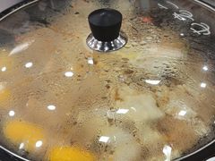 -屯老二农家铁锅炖·行业领军者(梅江店)