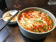 -臻老板牛肉面(光华路SOHO店)