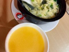 -闫家驴肉老店(华电一校店)
