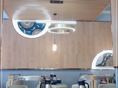 大堂-围炉肉舍•炭烤活鳗•丹东海鲜烤肉(步行街店)