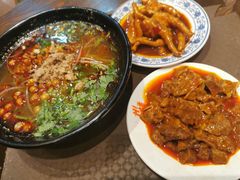 酸辣粉-爆炸头阿姨小四川正宗川味小吃(无任何分店)