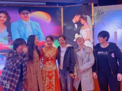 点击看大图 -艾米丽婚纱礼服