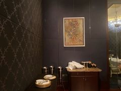 -龙虾酒吧扒房(宁波香格里拉店)