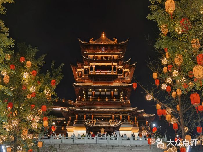 鸡鸣山公园图片