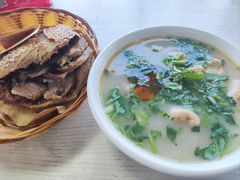 -洪峰浩老北京烧饼夹肉(角门路店)