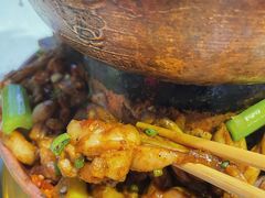 -老佛爷·铜炉炭火蛙锅(海州吾悦店)