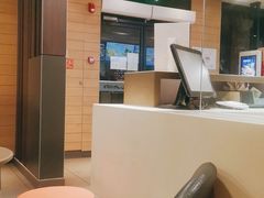 -麦当劳(常山服务区得来速店)