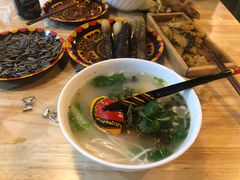 -阿依云