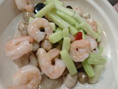 -香山湖家家宴(中山陵店)
