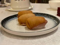 金牌榴莲酥-唐宫海鲜舫