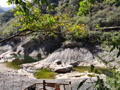 -燕子河大峡谷天坑仙境