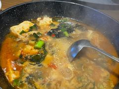 -头上红煨盐鸡·非遗院子餐厅