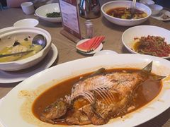 -艳阳天·非遗楚菜(武汉客厅店)