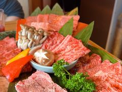 -炼火烤肉店