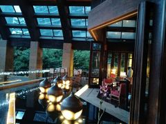 -三亚湾海居铂尔曼度假酒店