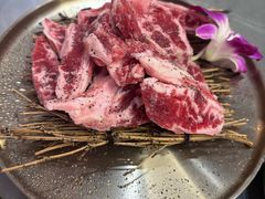 雪花牛肋条-围炉肉舍丹东海鲜烤肉·烤活鳗(步行街店)