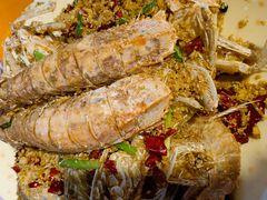 -三亚火车头万人海鲜广场