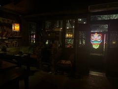 -城墙外BAR