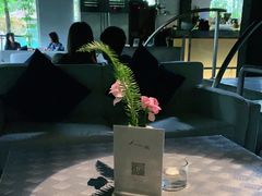 -穹六人间 people 6(岳阳路店)