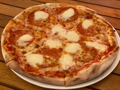 -城市大道红炉披萨烘焙坊