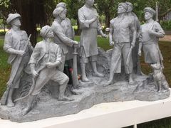 -万绿园