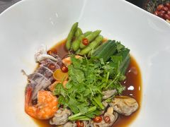 -红鼎豆捞·非遗鲍皇汤火锅(宝丰路店)