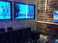 -蓝色派对KTV(聚然广场店)