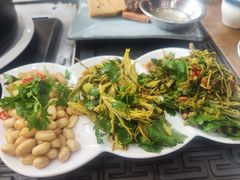 -三锅莊·牦牛肉火锅·香格里拉特色藏餐宴请餐厅(菱角塘路店)