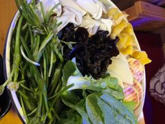 -民食香·腊排骨野生菌美食(木府店)