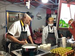 -正宁路小吃夜市